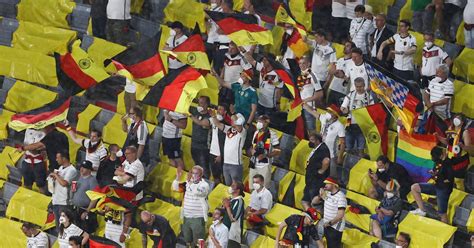 Hier zum ticker der em! Fußball-EM: Liveticker: Deutschland - Ungarn