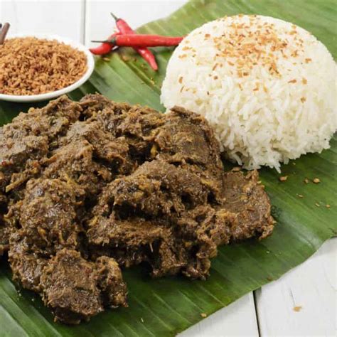There are many other delicious nasi lemak restaurants in kuala lumpur and petaling jaya. 5 Nasi Lemak Restaurants with Delivery Service in KL | Grab MY
