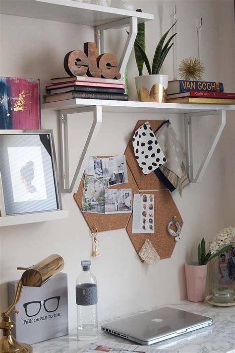 A few years ago, i would have never guessed that one day i would like the. 10 DIY Ideas For Cork Board At Home