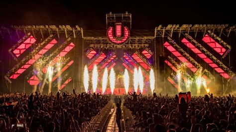 The Best Edm Festivals To Visit In Florida The Latest