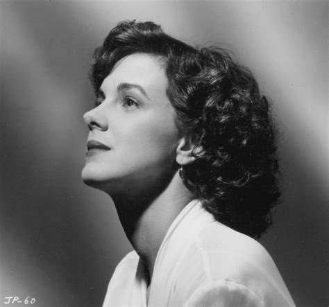 Elizabeth Perkins