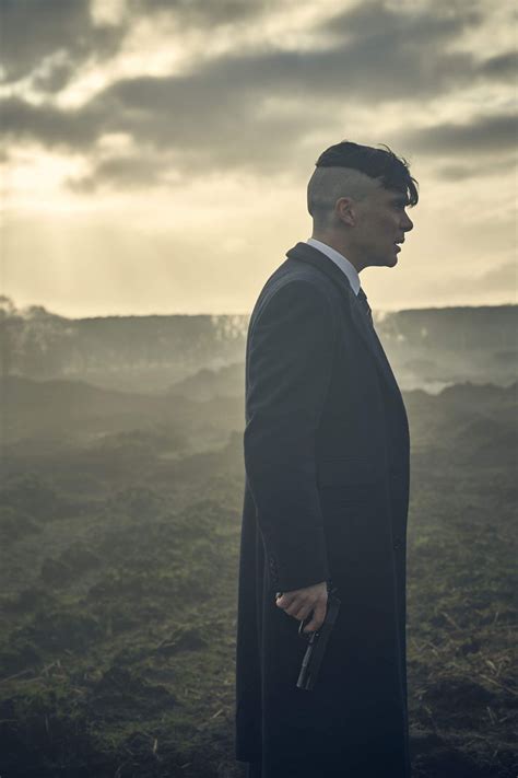Peaky Blinders S5 Cillian Murphy As Badass Gangster Thomas Shelby 💙 Films Classiques Peaky
