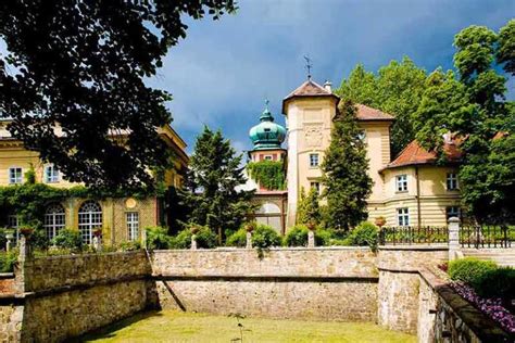 20 Fairytale Castles In Poland For Your 2023 Bucket List