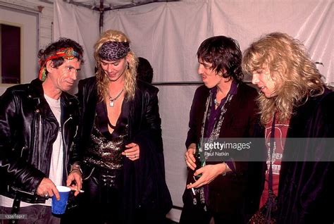 Guns N Roses Steven Adler Female Hygiene Velvet Revolver Duff