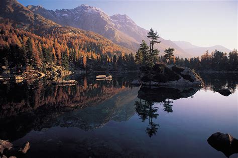 Lago Di Saoseo 2028 M Daltitude Suisse Tourisme