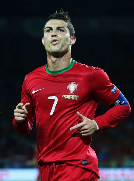 Cristiano ronaldo sabe que ninguém lhe dá o que a juventus dá desporto mercado de transferências 18/08/21. C: Ronaldo (Portugal) - Cristiano Ronaldo Photo (31210214 ...