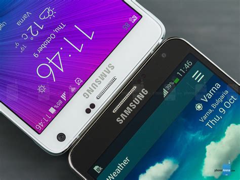 When viewed from the front, it's mostly the same as the note 3 (albeit a the note series is known for having excellent displays. Samsung Galaxy Note 4 vs Samsung Galaxy Note 3
