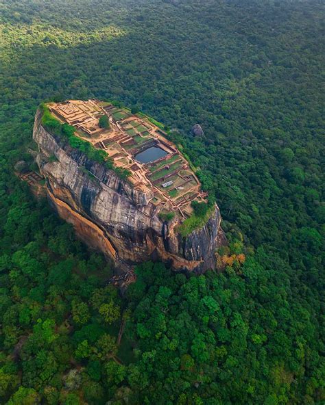 Sigiriya Rock Fortress Attractions In Sigiriya Love Sri Lanka
