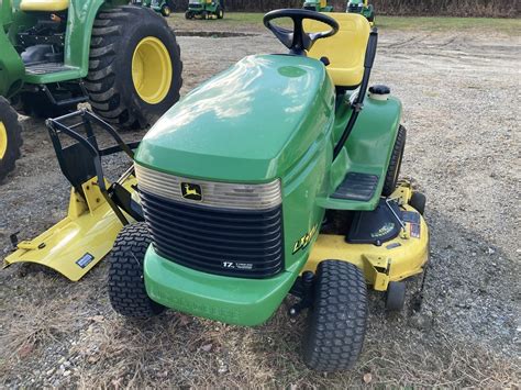 1999 John Deere Lx277 Riding Mower For Sale In Plainfield Connecticut