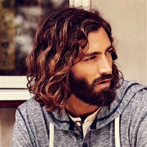 The wavy hair can be styled in a number of various ways. 31 Cool Wavy Hairstyles For Men (2021 Haircut Styles)
