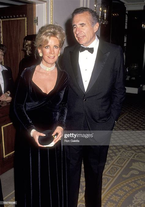 Businessman Carl Icahn And Date Gail Golden Attend The Raoul News