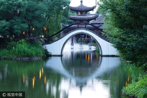 Picturesque Hangzhou In Summer 1 Cn
