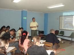 Sena virtual es la division del sena (servicio nacional de aprendizaje), que por medio de su página www.senavirtual.edu.co o su plataforma sena sofia plus está implementando nuevos cursos. TERRITORIO SENA: PAGINAS WEB DEL SENA: