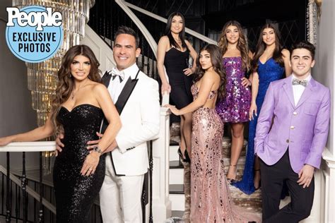 Teresa Giudice S Daughters Show They Ll Take Care Of Luis Ruelas