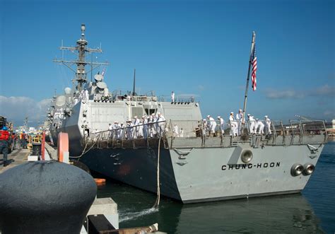 Dvids Images Uss Chung Hoon Departs On Western Pacific Deployment [image 2 Of 3]