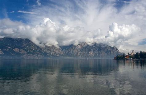 Mountain Lake Clouds Stock Image Image Of Backgrounds 15114451