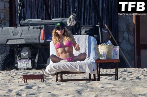 Keeley Hazell Looks Hot In A Bikini On The Beach In Cabo 39 Photos