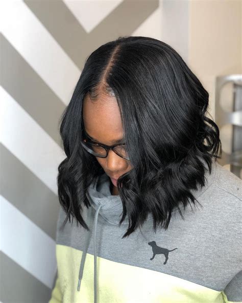 16 Drip Middle Part Bob Hairstyles Weaves And Sew Ins