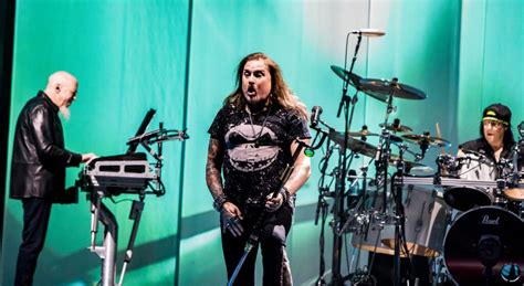 Dream Theater Live Metal Express Radio