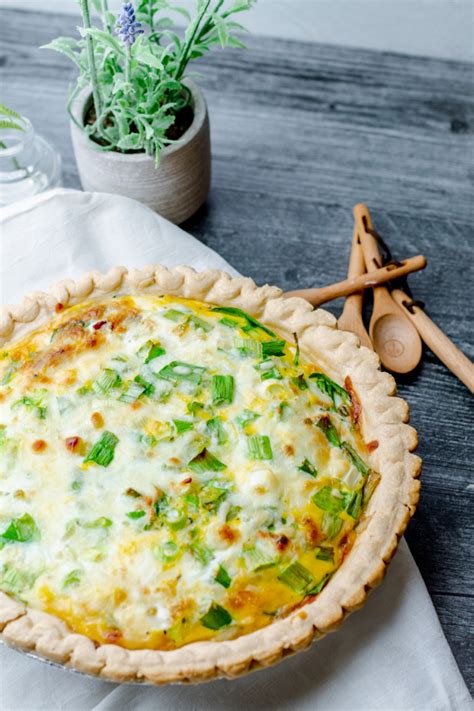 Best Ever Spinach And Bacon Quiche Recipe Snug And Cozy Life