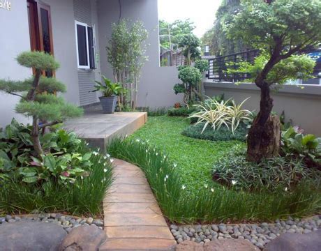 Rumah minimalis sederhana satu lantai ini cukup unik. Tips membuat Taman Minimalis | MODEL RUMAH MODERN