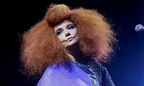 Björk Biophilia Live Review Spirited And Millimetre Precise Film The Guardian