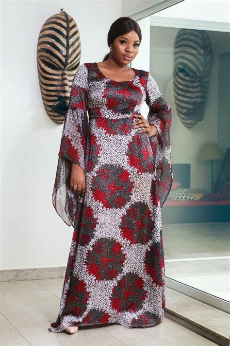 Robe Longue Africaine Fait Avec De La Soie Mode Africaine Robe Longue Mode Africaine Mode