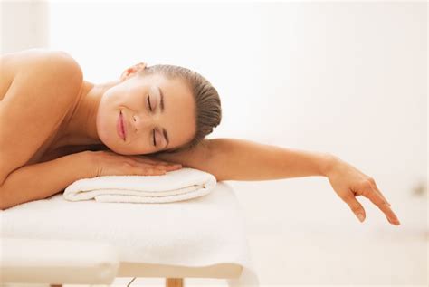 Full Body Massage Massage Deals In London South Wowcher