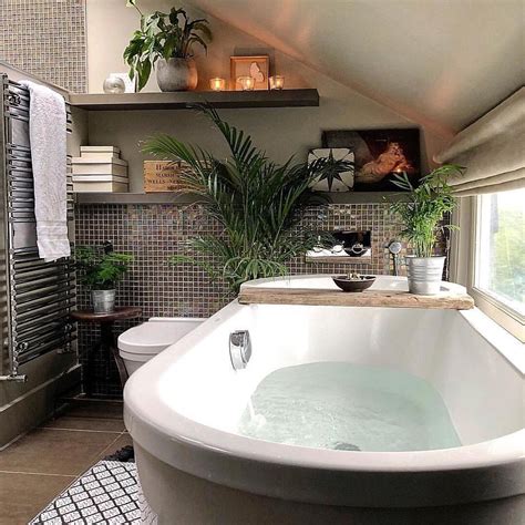 4 Alternative Bathtub Designs For Your Luxury Bathroom Lessenziale
