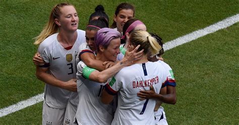 Fifa Womens World Cup 2019 Rapinoe Lavelle Score As Usa Beat