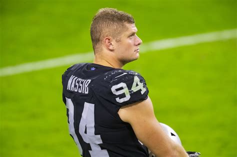 Las Vegas Raiders Carl Nassib Becomes Nfls First Active Player To