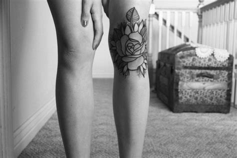 Welcome to /r/tattoo, a subreddit for the discussion and sharing of professional … Knees. - Tattoologist