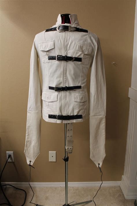 How To Make A Straight Jacket Halloween Costume Anns Blog
