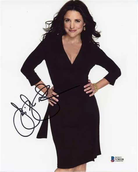 Julia Louis Dreyfus Seinfeld 8x10 Photo Hand Signed Autograph Bas