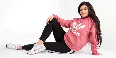 Vuelven Las Adidas Falcon Las Zapatillas Favoritas De Kylie Jenner