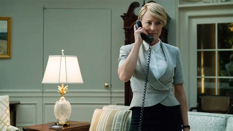 Claire Underwoods 12 Best Power Looks On House Of Cards Photos Vanity Fair