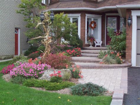 30 Front Entrance Landscape Ideas