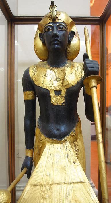 Statues Of Tutankhamun Tutankhamun Egypt Ancient Egypt