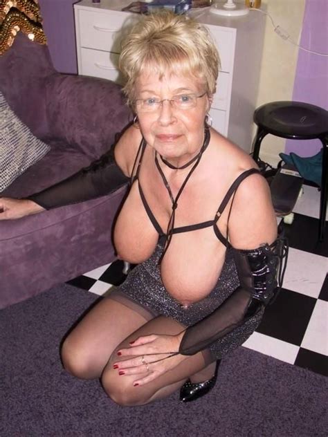 Xxx Homemade Granny Porn MatureGrannyPussy