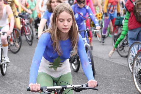 See And Save As London Wnbr Green Body Paint Girl World Naked Bike Ride