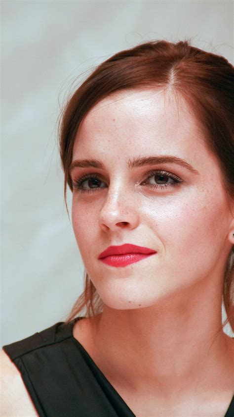 Emma Watson Actress Wallpaper X Wallpaper Hd Wallpaper The Best Porn Sexiz Pix