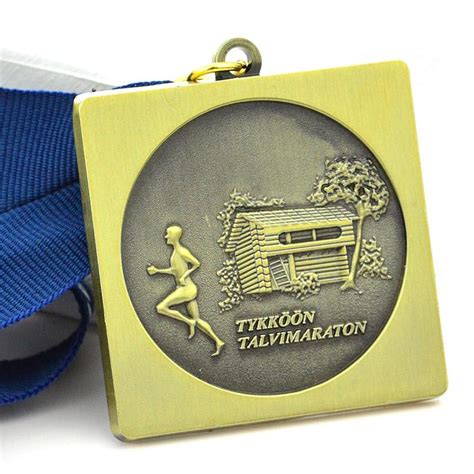 Custom 3d 5k Running Sport Metal Gold 3d Medals With Lanyard Medals
