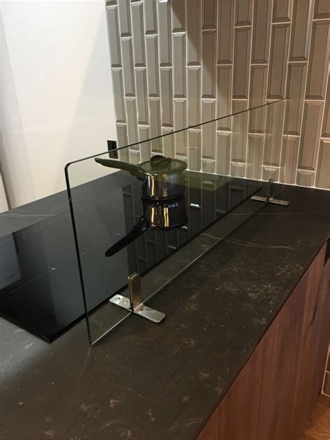 The comic adaption of 5 popular villainess stories that were published on shousetsuka ni narou! キッチン 油はねガード アクリル - HTFYL