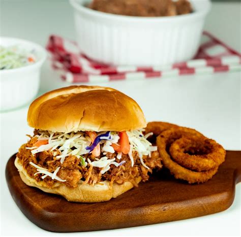 easy pulled pork sweet and savory recipe pulled pork easy pulled pork pork