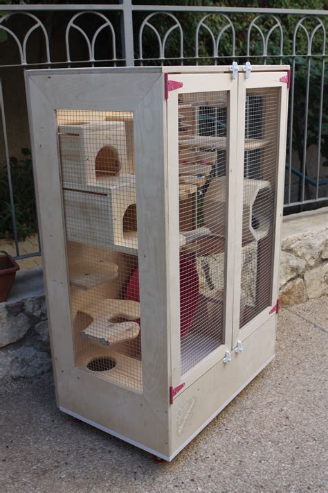 Ly chinchillas shows you how to build a custom chinchilla cage from a wardrobe unit. wooden chinchilla cage by Lenwood | Chinchilla cage, Chinchilla pet, Rat cage