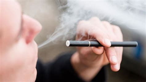 Cdc Urges Avoiding E Cigarettes Amid Rash Of Lung Illnesses And Deaths