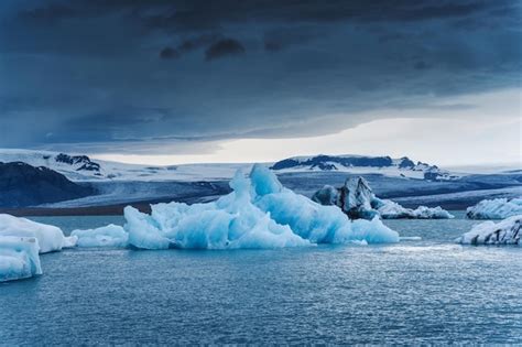 Premium Photo Blue Iceberg Floating In Jokulsarlon Glacier Lagoon At