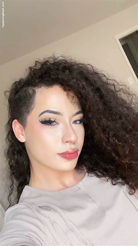 Curly Exotic Curlyexotic Nude OnlyFans Leaks The Fappening Photo
