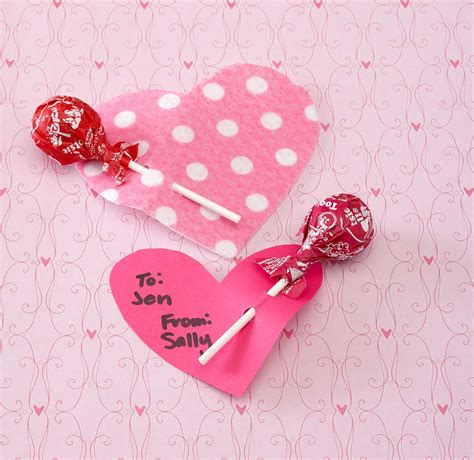 27 Sweet Valentines Day Cards Made With Candy