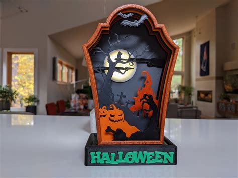 3d Printable Halloween Depth Silhouette Gravestone Made With Prusa